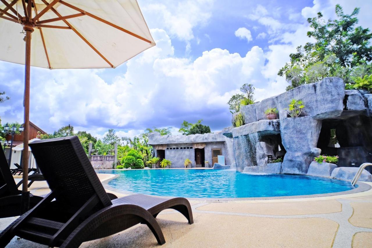 Rnana Grand Phang Nga Exterior foto