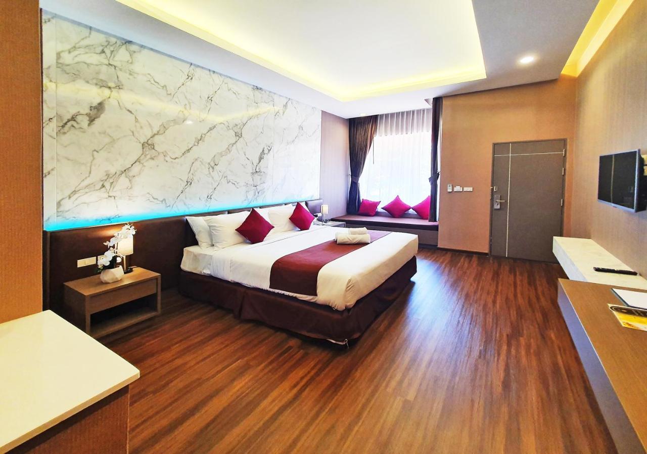 Rnana Grand Phang Nga Exterior foto